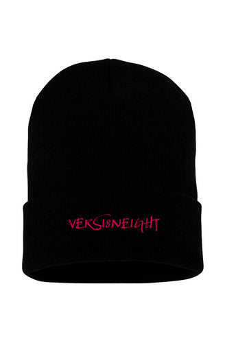 VERSI8NEIGHT Calli Logo Cuffed Beanie